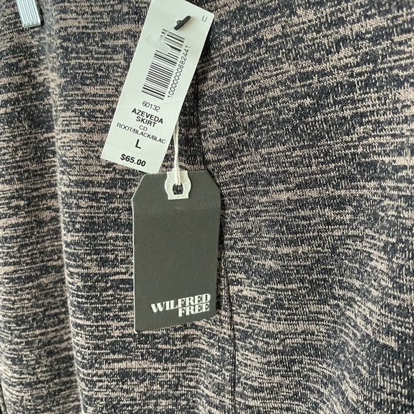 Aritzia tiger fade print azeveda skirt size L - Picture 2 of 2